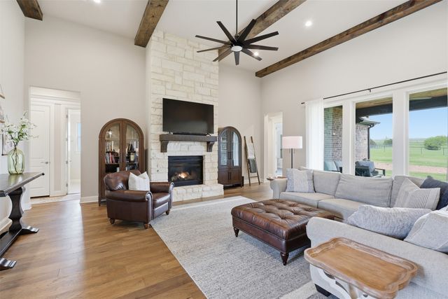 2009 Eagles Ridge Drive, Weatherford, TX 76087