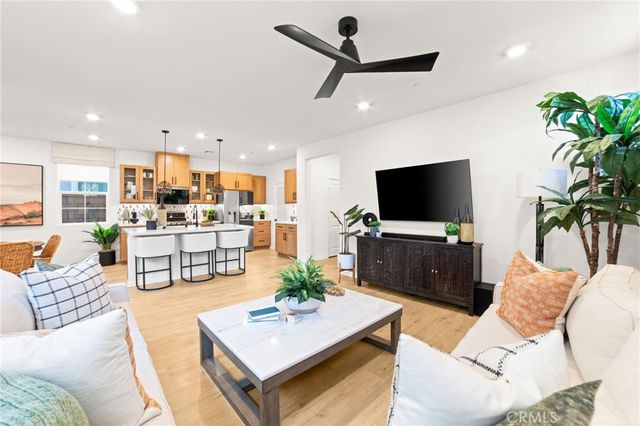 4037 Summer Way, Corona, CA 92883