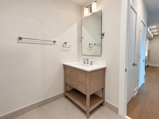 804 East 7th Street 302, Boston, MA 02127