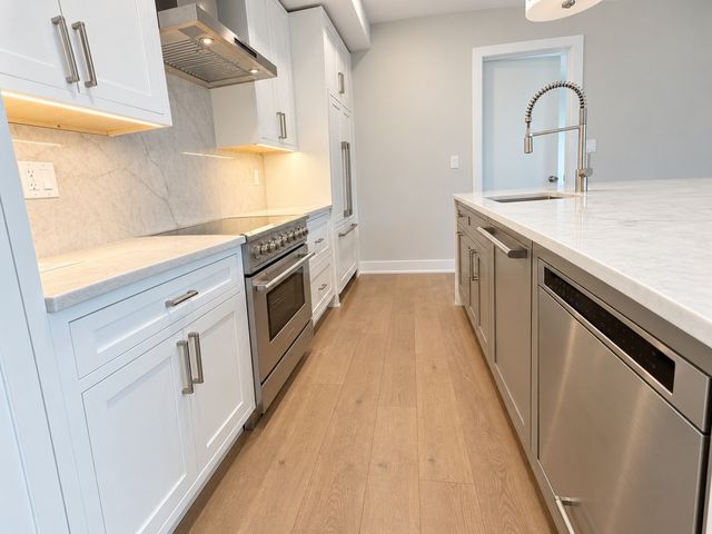 804 East 7th Street 302, Boston, MA 02127