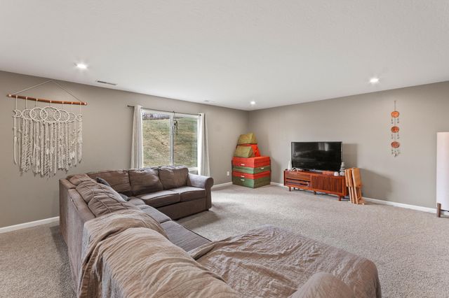 6605 Glencree Lane, Union, KY 41091