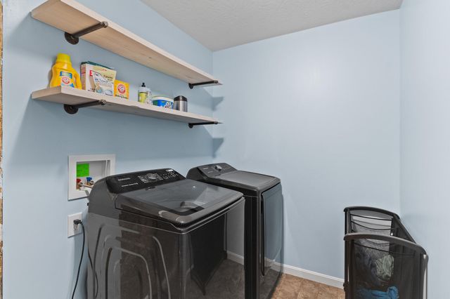 6605 Glencree Lane, Union, KY 41091