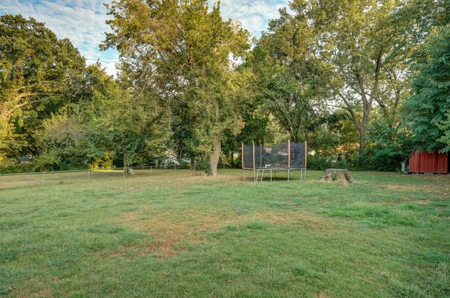 2648 E Portland Street, Springfield, MO 65804