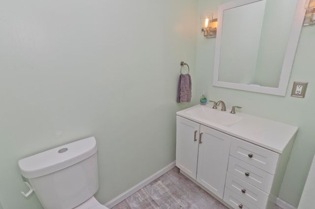 143 Winton St, Springfield, MA 01118