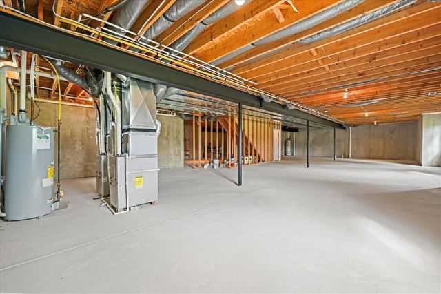 887 Gallery Lane, Ann Arbor, MI 48103