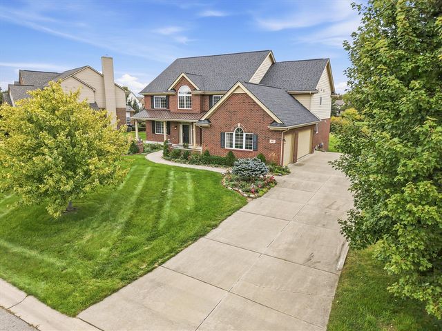 887 Gallery Lane, Ann Arbor, MI 48103