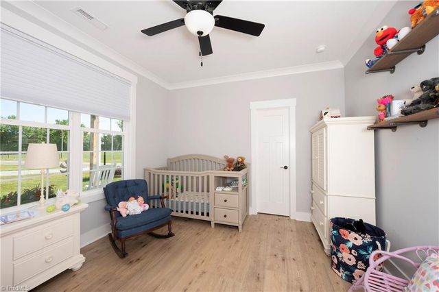 107 Meeting House Lane, Advance, NC 27006
