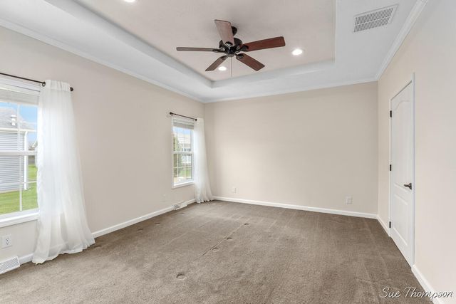 5728 Kingsley Drive, Rockford, MI 49341