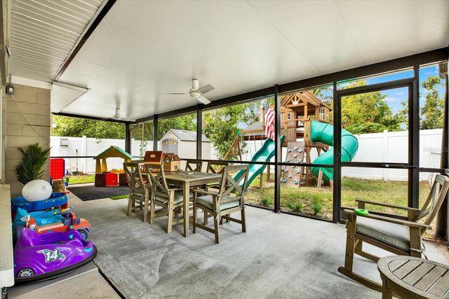 104 GLEN RIDGE AVENUE, Temple Terrace, FL 33617