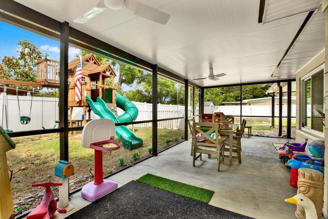 104 GLEN RIDGE AVENUE, Temple Terrace, FL 33617