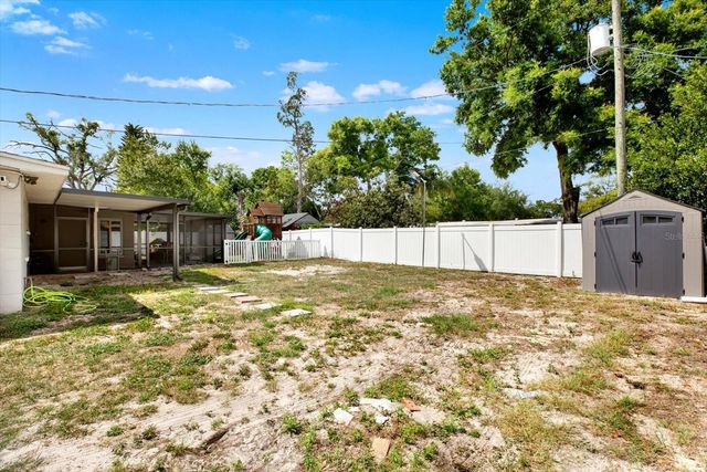 104 GLEN RIDGE AVENUE, Temple Terrace, FL 33617