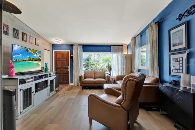 104 GLEN RIDGE AVENUE, Temple Terrace, FL 33617