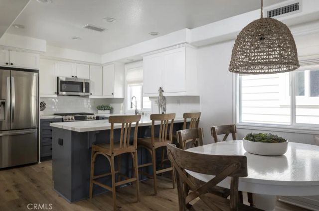 618 Iris B, Corona Del Mar, CA 92625