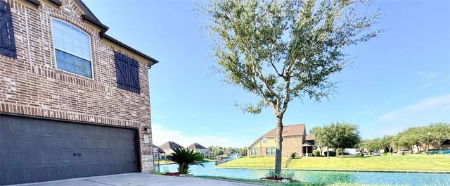 3951 Amalfi Shores Court, Missouri City, TX 77459