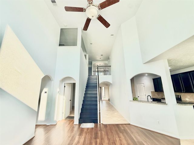 3951 Amalfi Shores Court, Missouri City, TX 77459