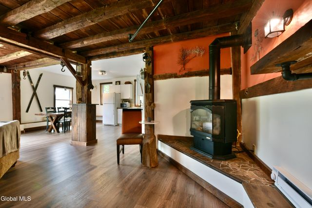 2414 New York 29, Middle Grove, NY 12850