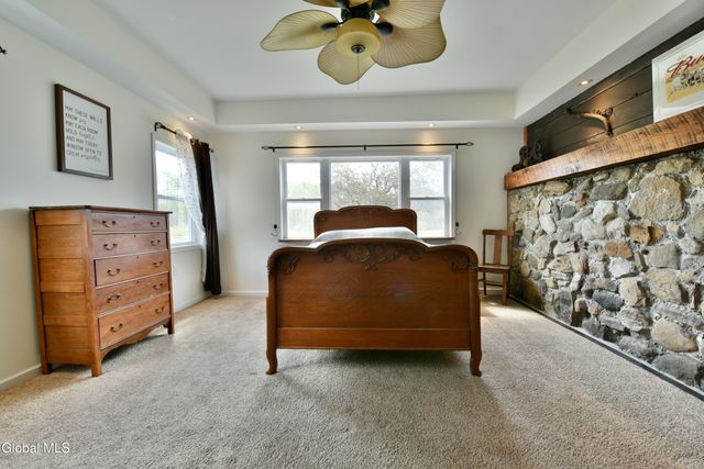 2414 New York 29, Middle Grove, NY 12850