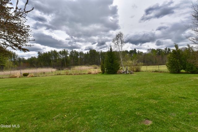 2414 New York 29, Middle Grove, NY 12850