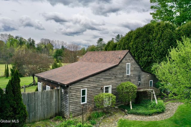 2414 New York 29, Middle Grove, NY 12850