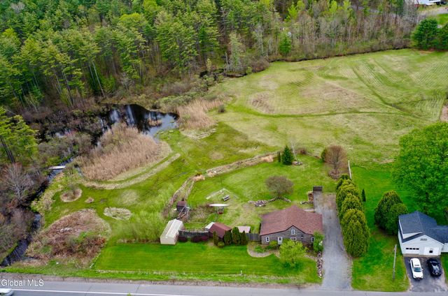 2414 New York 29, Middle Grove, NY 12850