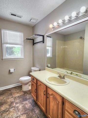 1815 Shellbrook Drive, Huntsville, AL 35806