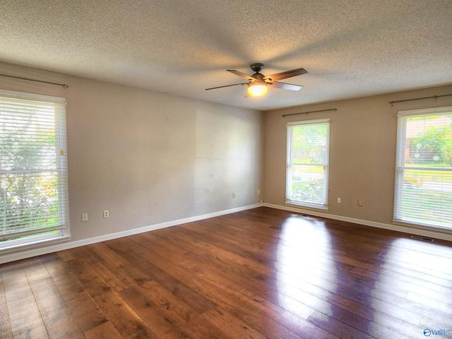 1815 Shellbrook Drive, Huntsville, AL 35806