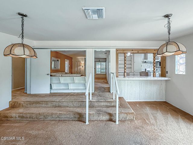 7654 Wish Avenue, Lake Balboa, CA 91406