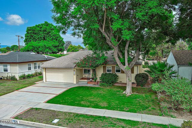 7654 Wish Avenue, Lake Balboa, CA 91406
