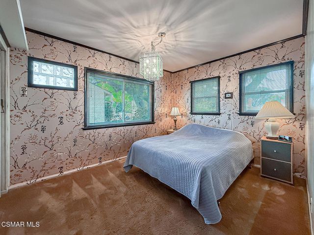 7654 Wish Avenue, Lake Balboa, CA 91406