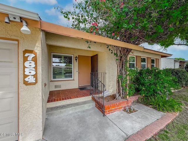 7654 Wish Avenue, Lake Balboa, CA 91406