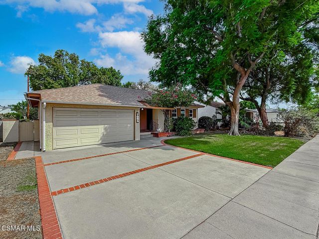 7654 Wish Avenue, Lake Balboa, CA 91406