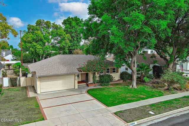 7654 Wish Avenue, Lake Balboa, CA 91406
