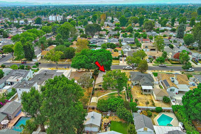 7654 Wish Avenue, Lake Balboa, CA 91406