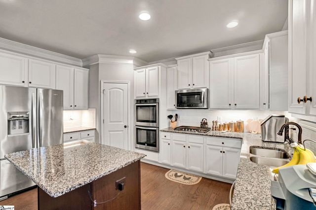 122 Jones Creek Circle, Anderson, SC 29621