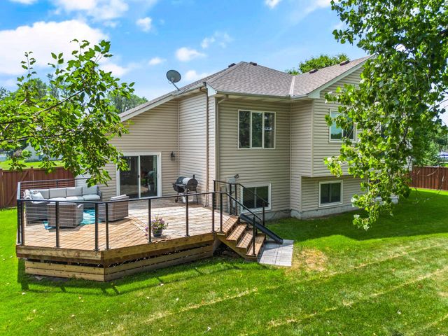 803 102nd Avenue NE, Blaine, MN 55434