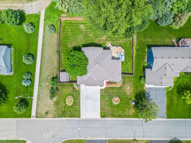 803 102nd Avenue NE, Blaine, MN 55434