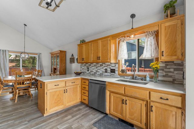 803 102nd Avenue NE, Blaine, MN 55434