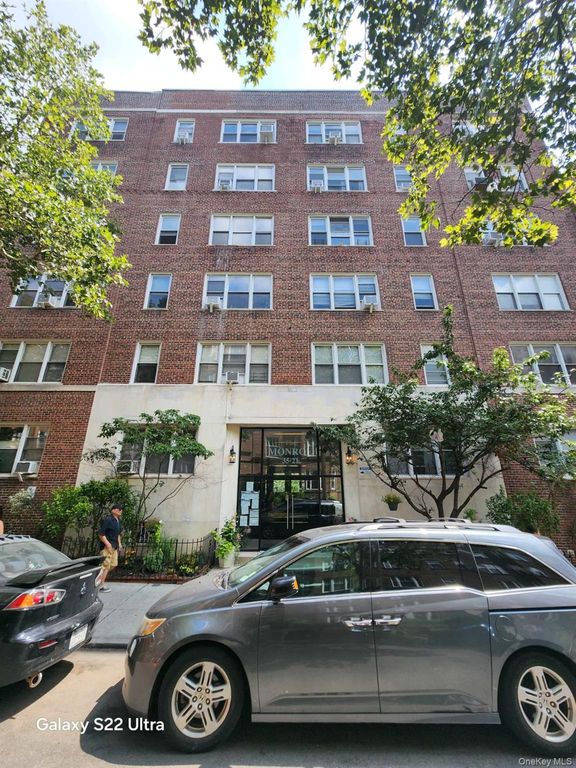 35-21 79st 1L, Jackson Heights, NY 11372 — exterior