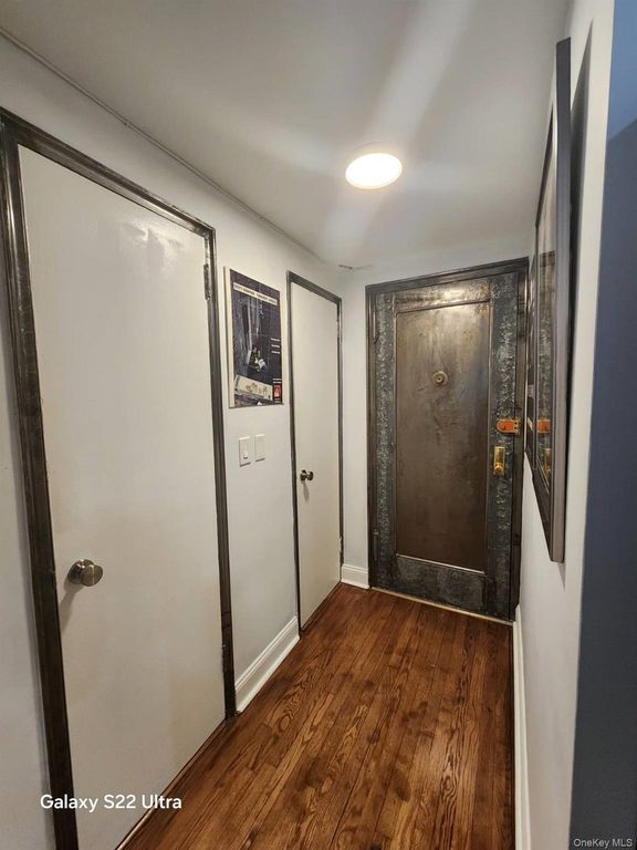 35-21 79st 1L, Jackson Heights, NY 11372 — photo 4