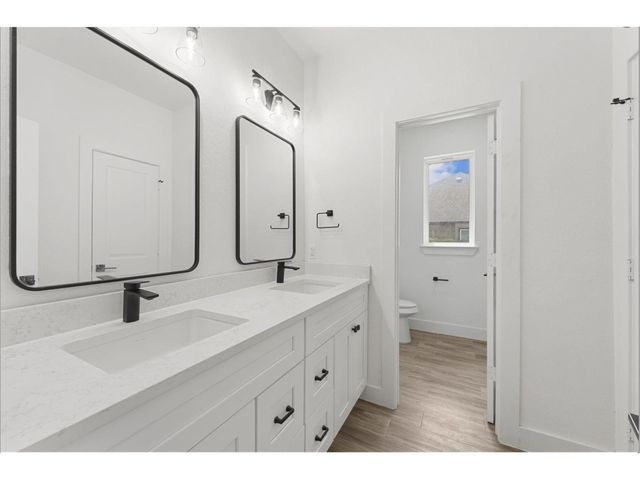 679 Road 66111, Dayton, TX 77535