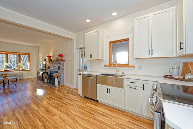 523 State Route 146, Guilderland, NY 12009