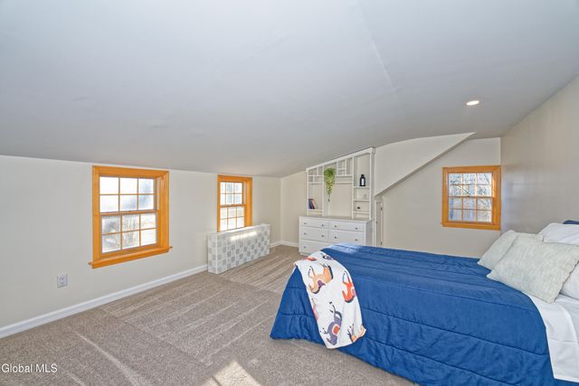 523 State Route 146, Guilderland, NY 12009