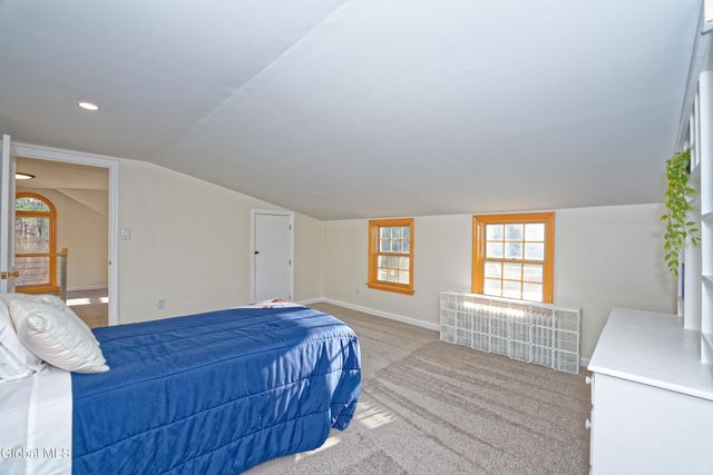 523 State Route 146, Guilderland, NY 12009