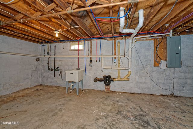 523 State Route 146, Guilderland, NY 12009