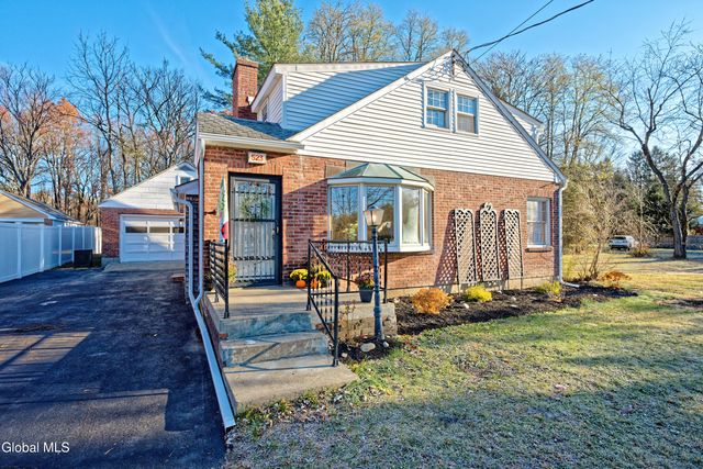 523 State Route 146, Guilderland, NY 12009