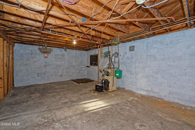 523 State Route 146, Guilderland, NY 12009