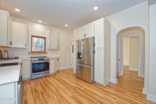 523 State Route 146, Guilderland, NY 12009