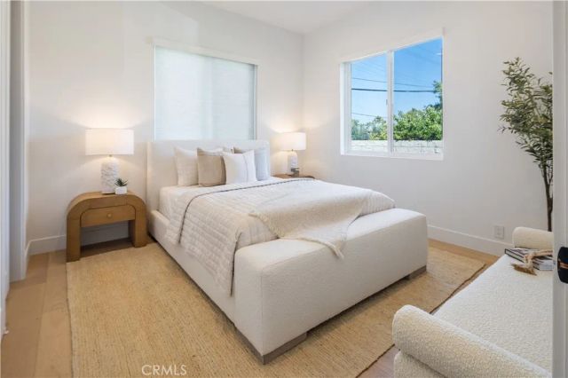 333 Mesa Drive, Costa Mesa, CA 92627