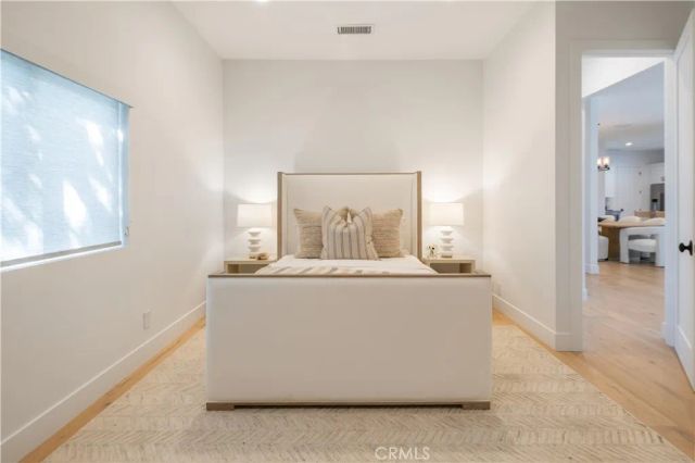 333 Mesa Drive, Costa Mesa, CA 92627