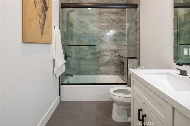 333 Mesa Drive, Costa Mesa, CA 92627